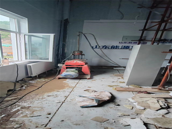 千阳地基基础下沉墙体裂缝加固注浆顶升施工